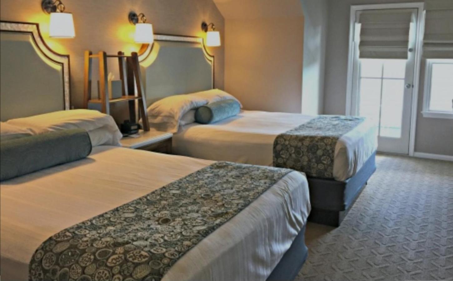 Empress Madani Palace Hotel Surrey Esterno foto